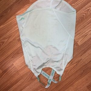 2 nike athletic tops